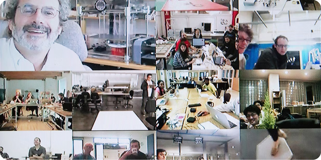 国際ファブラボネットワークのビデオ会議